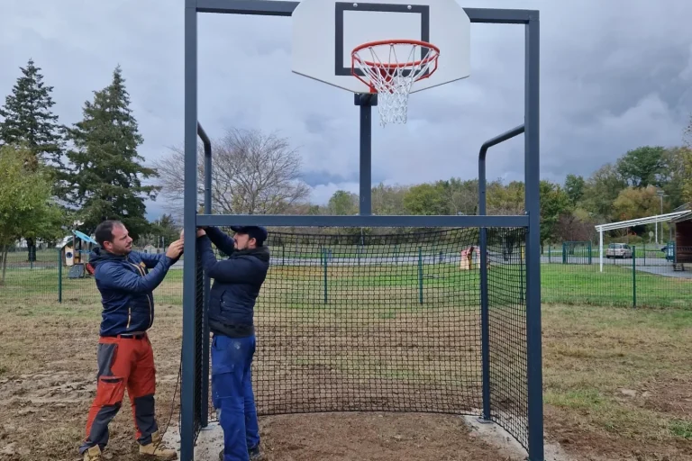 Pose aire de jeux haute-Garonne Toulouse Labège Balma. Société de pose terrains de sport City stade